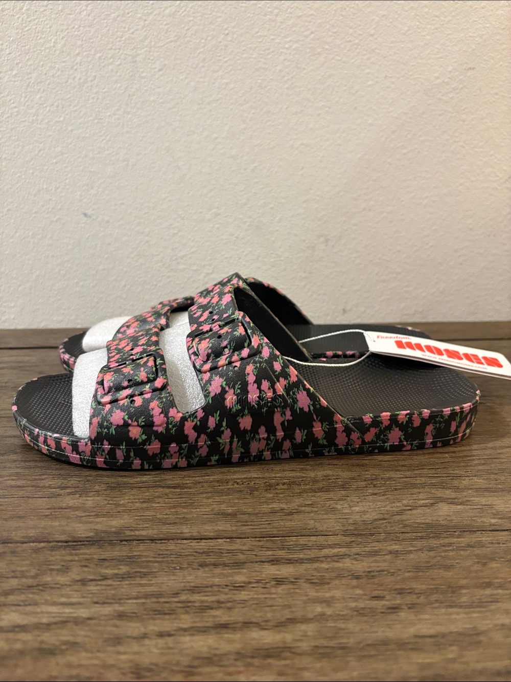 NWT [Freedom Moses] Duel Band Floral Slides Sandals Black/Pink Women’s 11-12 - Picture 5 of 11